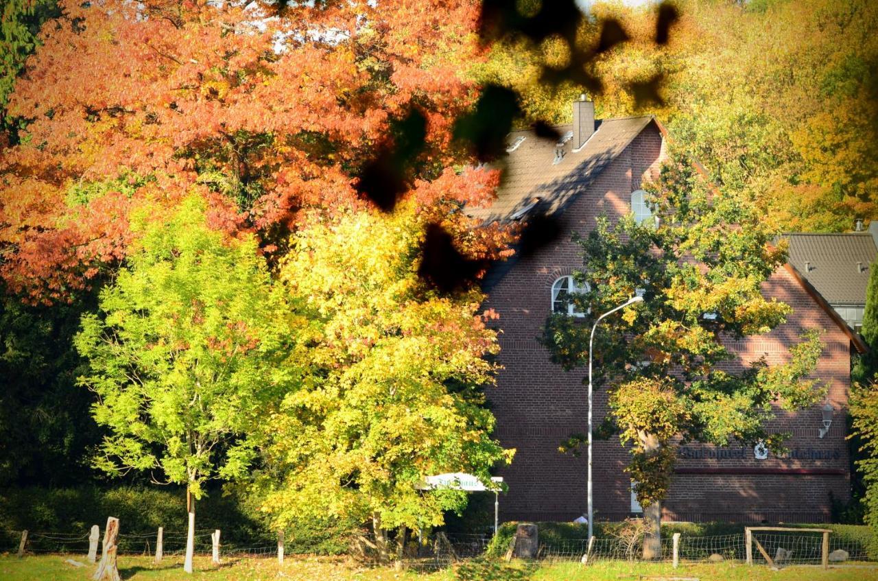 Waldhotel Twiehaus Garni Lübeck Eksteriør billede